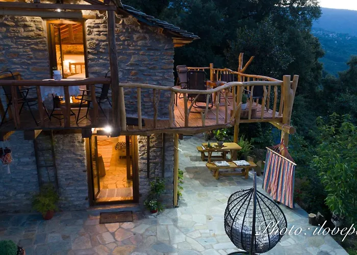 Vakantiehuis Aristoteli's Stone House *