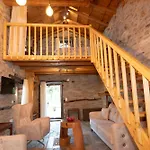 Aristoteli's Stone House Tatil Evi Makrirrákhi