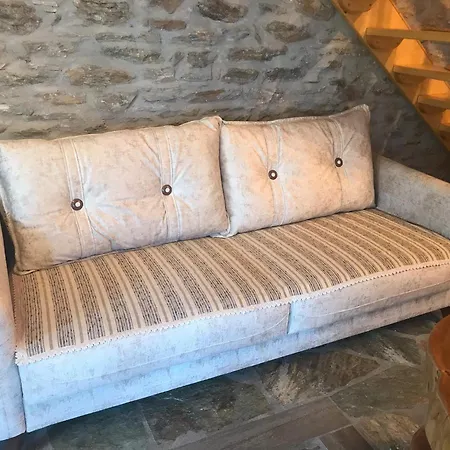 Aristoteli's Stone House Tatil Evi Makrirrákhi