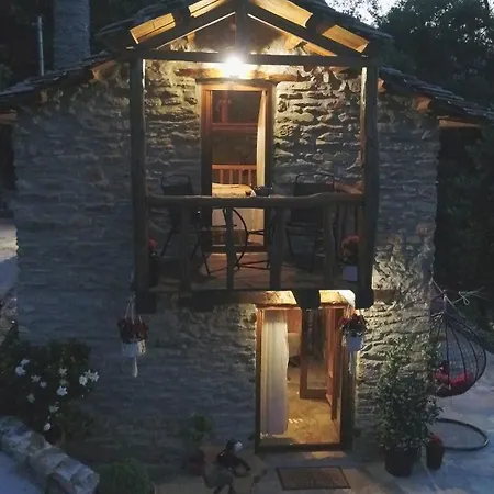 Tatil Evi Aristoteli's Stone House *