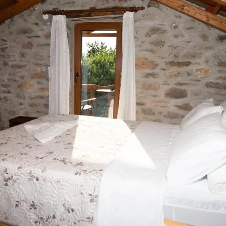 Aristoteli's Stone House Casa vacanze